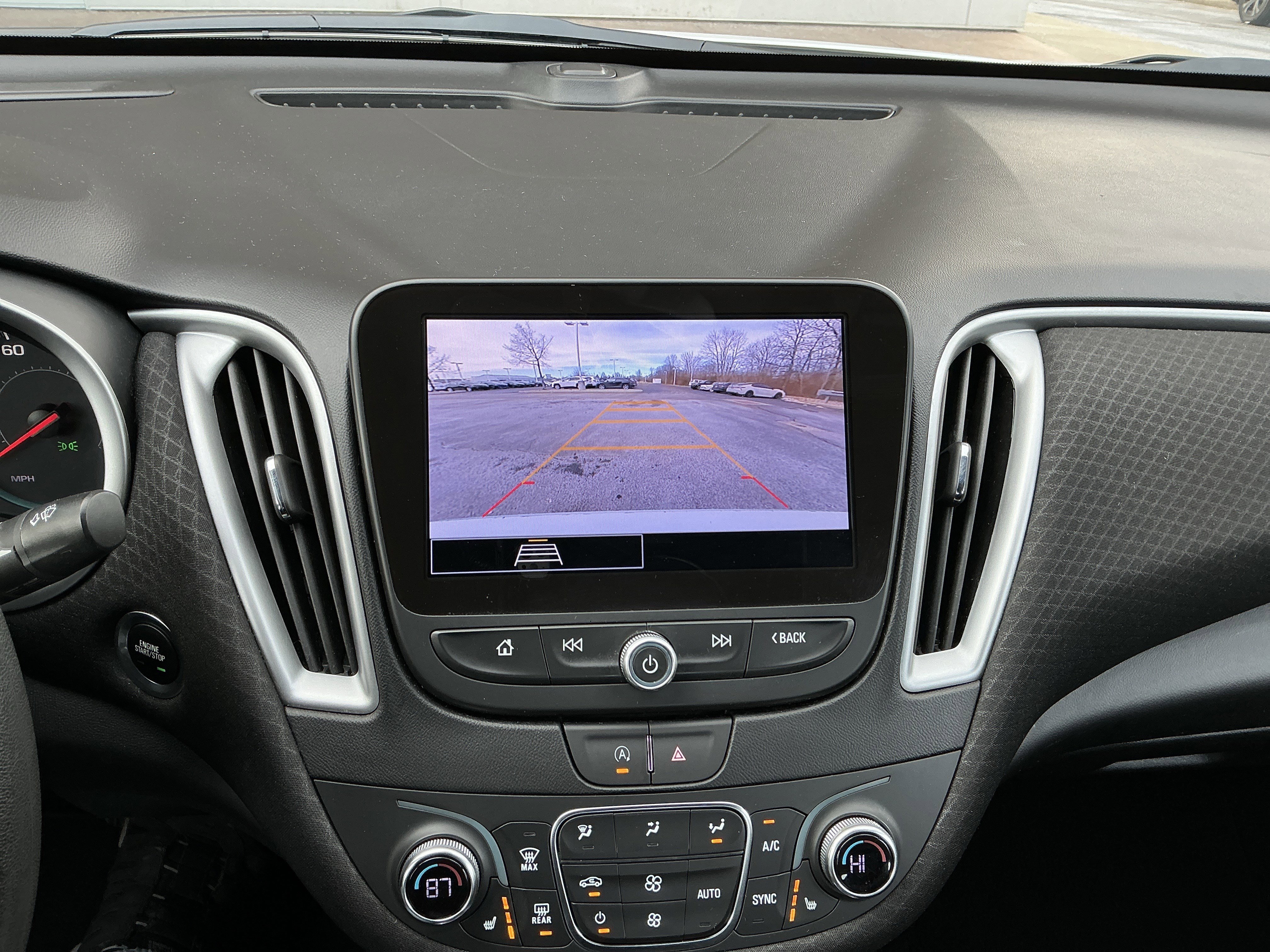 Used 2024 Chevrolet Malibu LT image 10