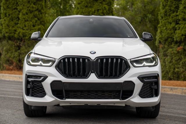 Used 2022 BMW X6 xDrive40i w/ M Sport Package AWD/4WD image 21