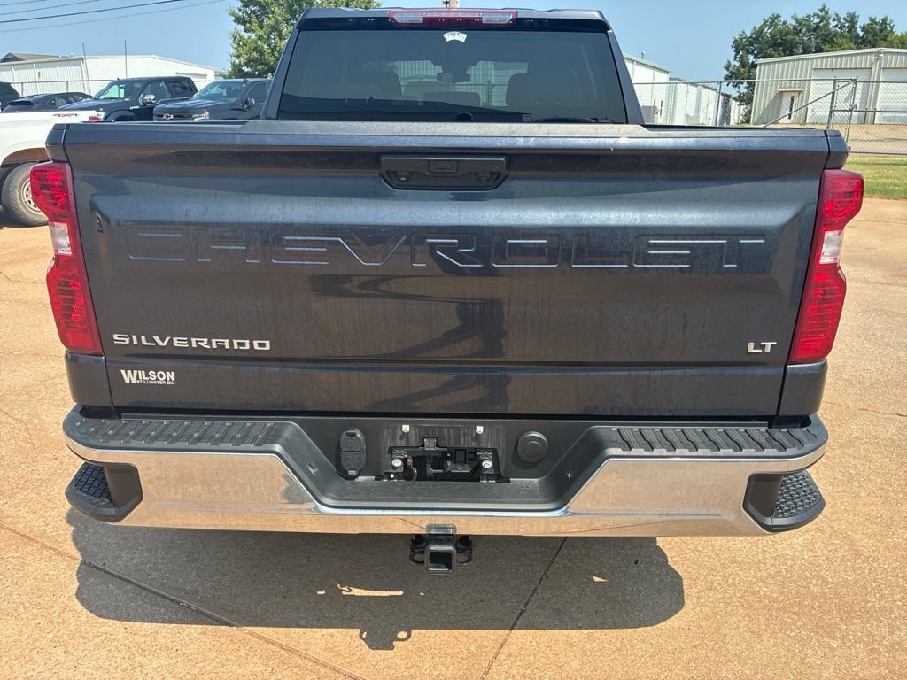 Used 2022 Chevrolet Silverado 1500 LT AWD/4WD image 6