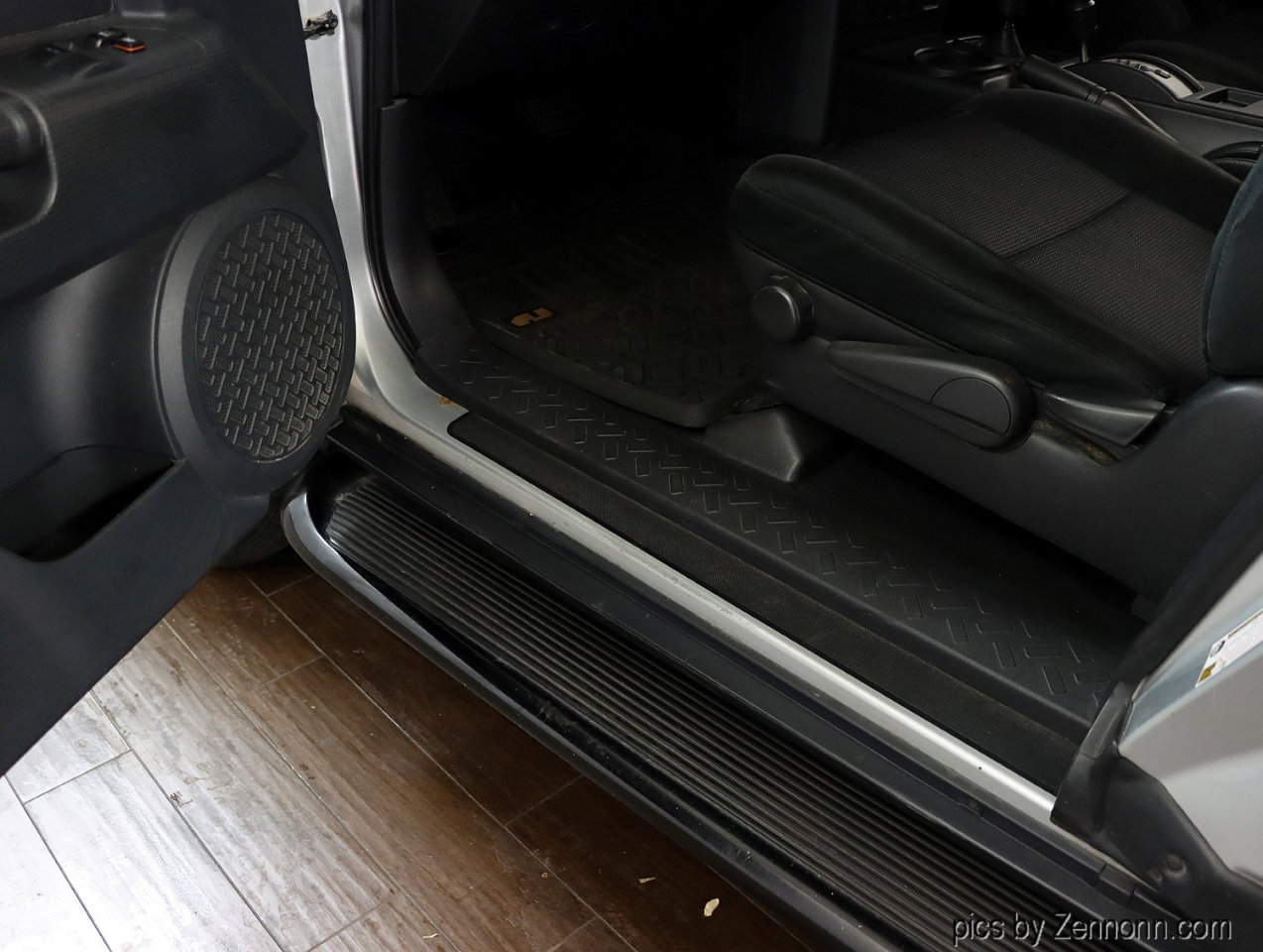 Used 2008 Toyota FJ Cruiser 4WD image 24