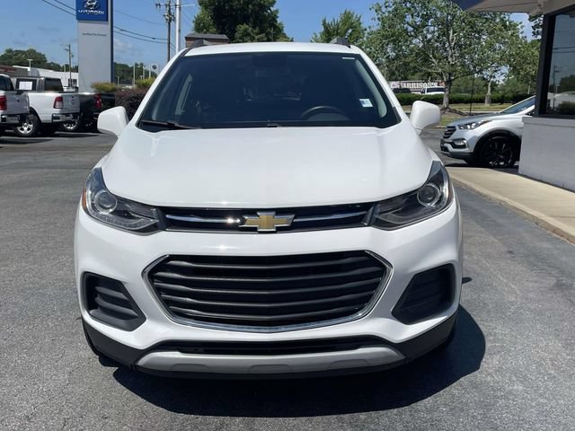 Used 2020 Chevrolet Trax LT w/ LT Convenience Package FWD video 2