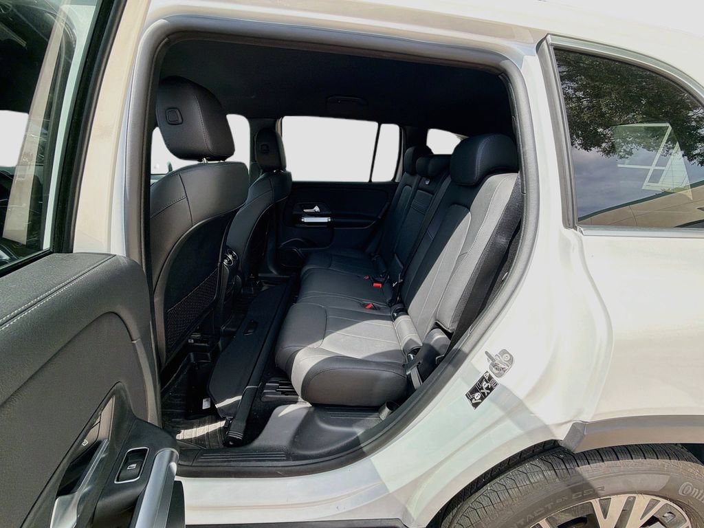 Certified 2024 Mercedes-Benz GLB 250 image 24