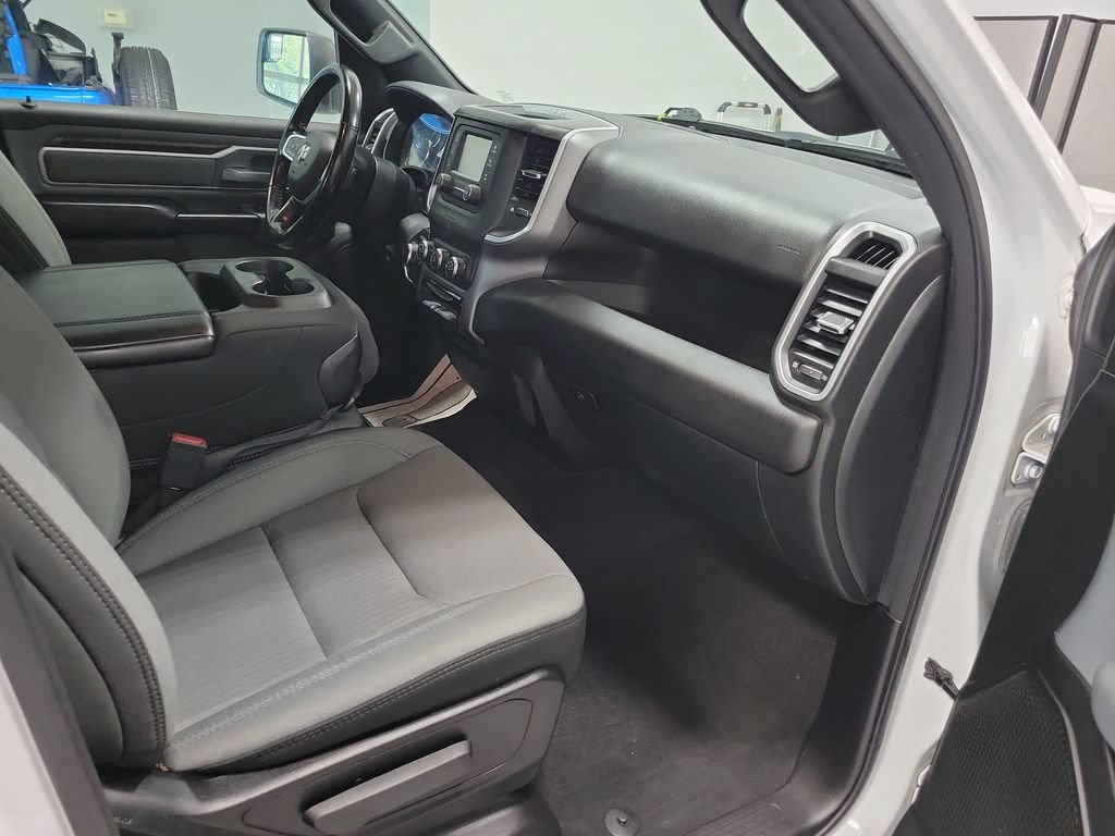 Used 2022 RAM 1500 Big Horn AWD/4WD image 18