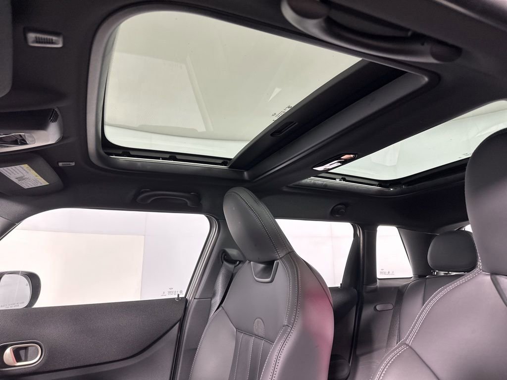 New 2026 MINI Cooper S image 15