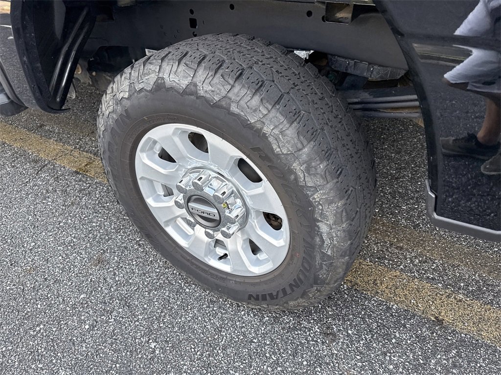 Used 2024 Ford F250 XLT image 20
