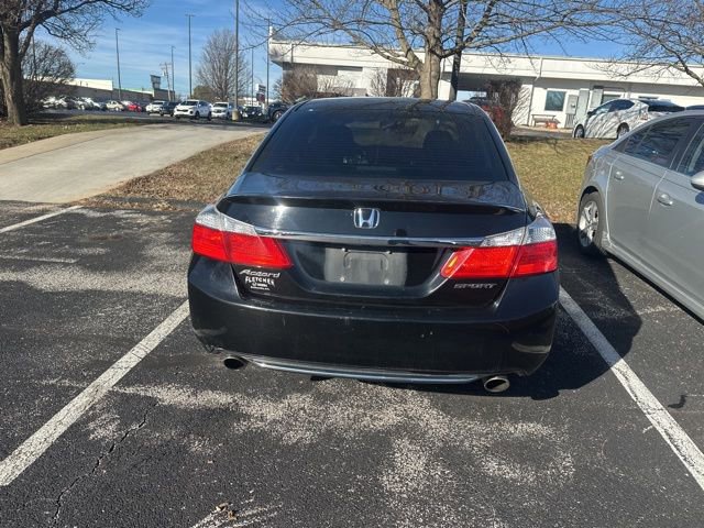 Used 2015 Honda Accord Sport image 7