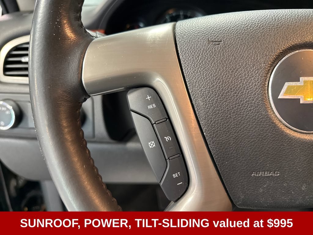 Used 2011 Chevrolet Avalanche LT w/ Regional Value Package AWD/4WD image 4