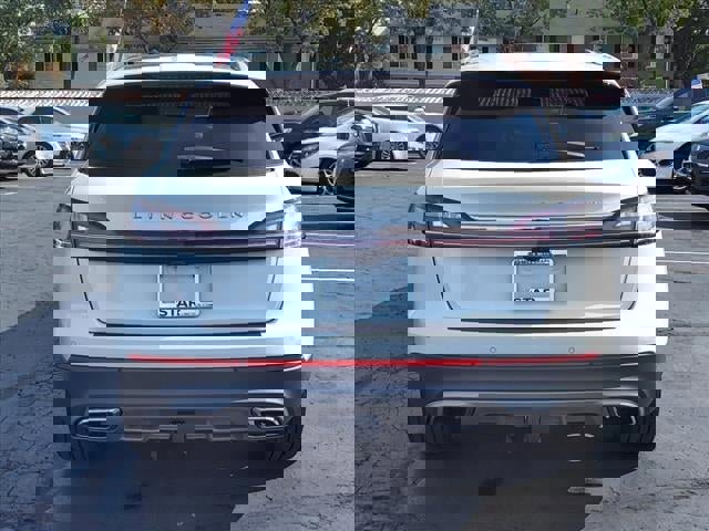 New 2022 Lincoln Nautilus Reserve w/ Equipment Group 201A image 26