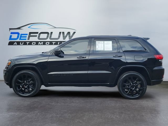Used 2020 Jeep Grand Cherokee Altitude image 6