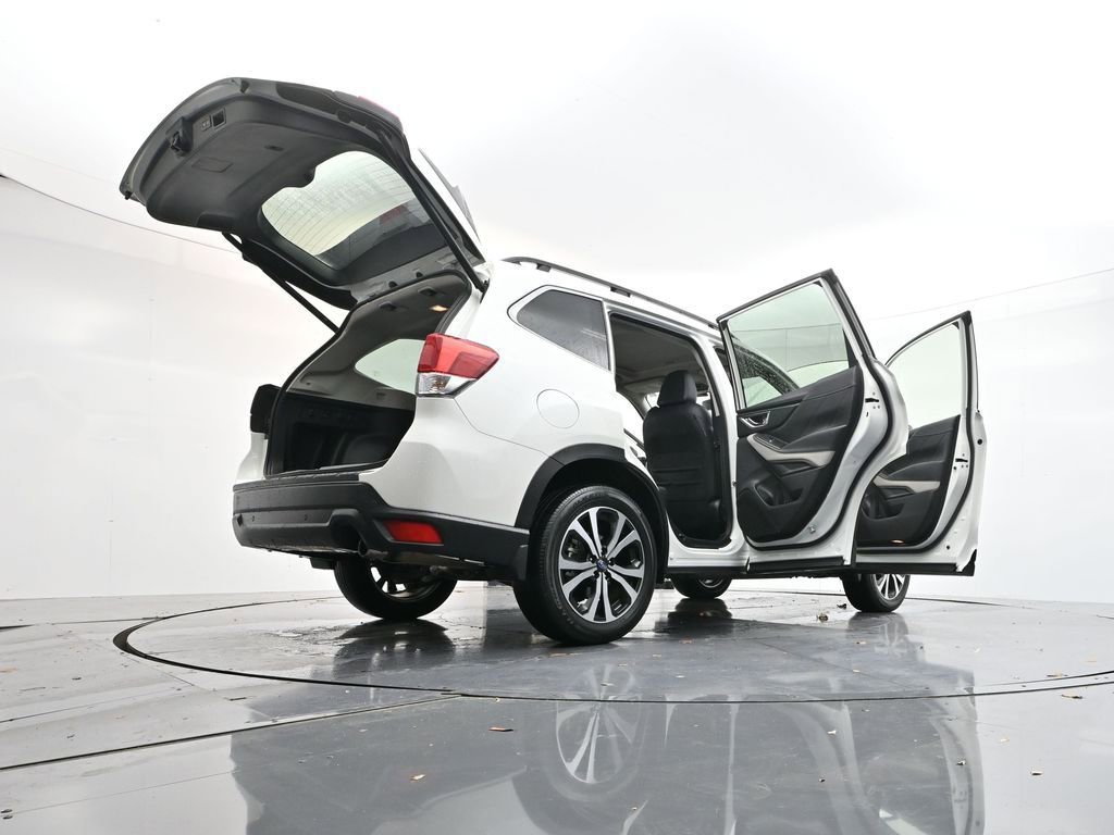 Certified 2024 Subaru Forester Limited image 44