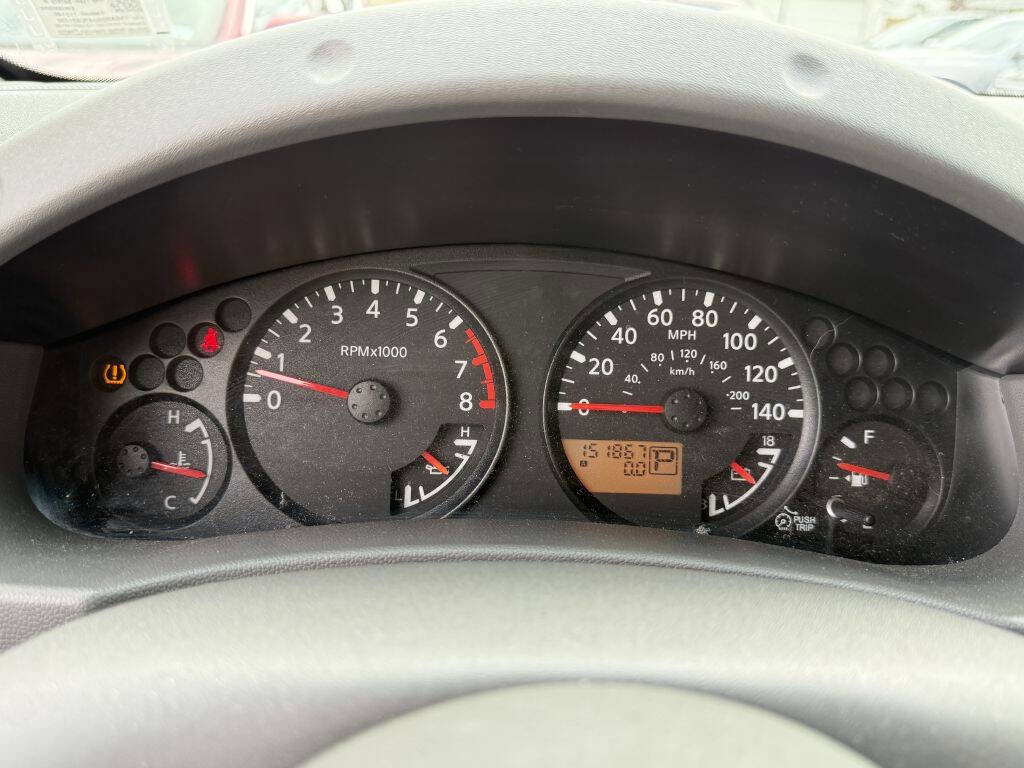 Used 2007 Nissan Frontier SE w/ SE Value Truck Pkg image 14