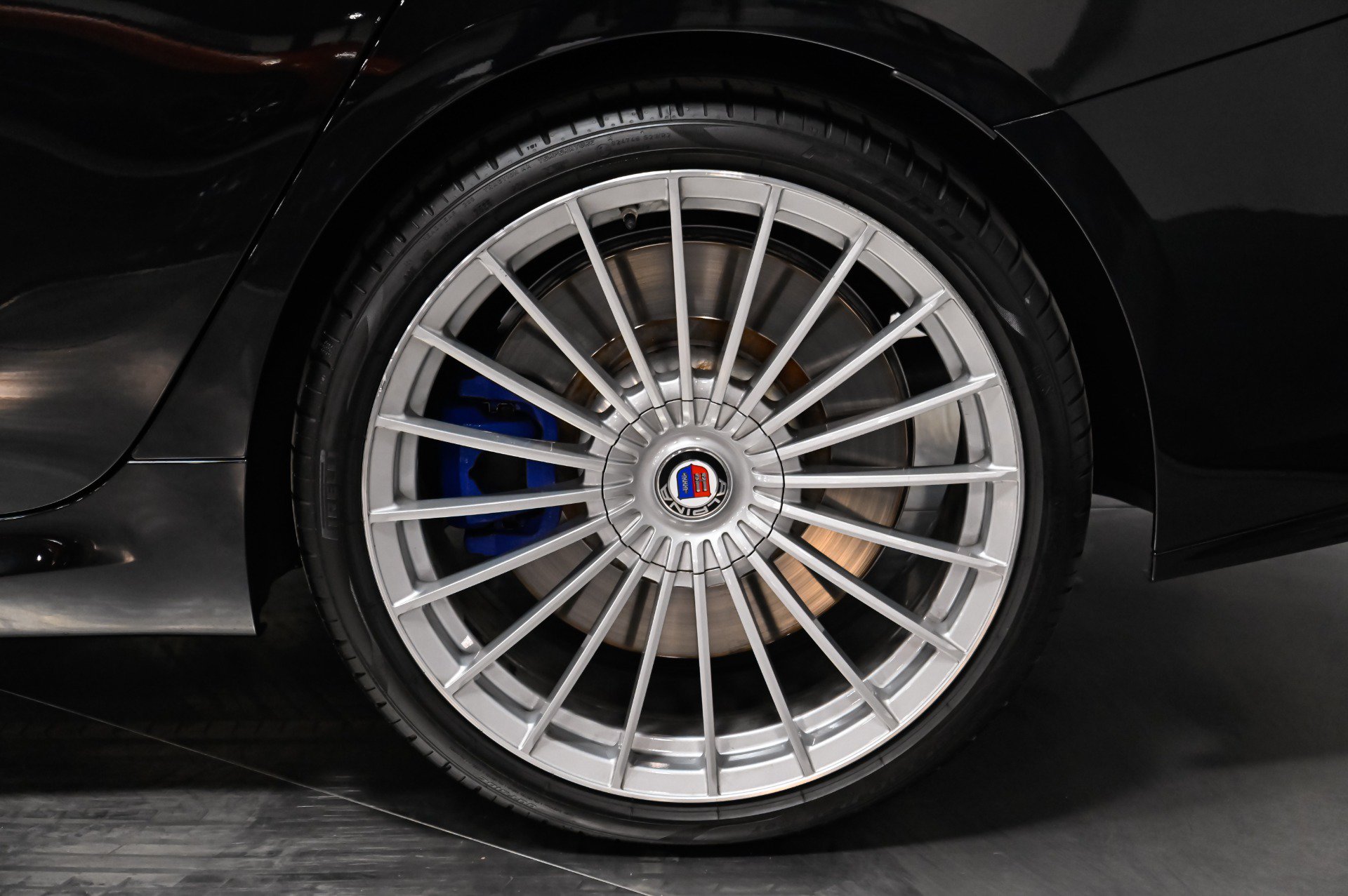 Used 2023 BMW ALPINA B8 xDrive Gran Coupe AWD/4WD image 61