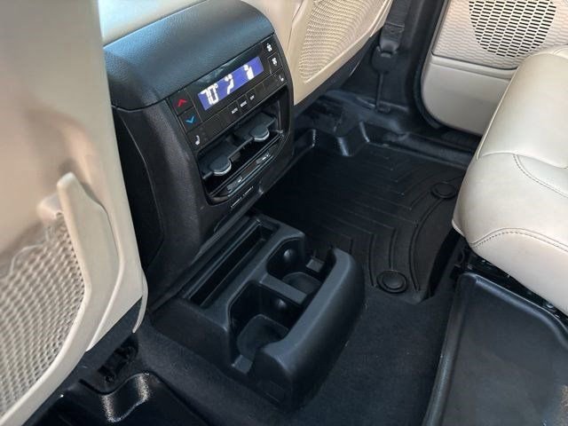 Used 2021 Jeep Grand Cherokee L Limited image 35