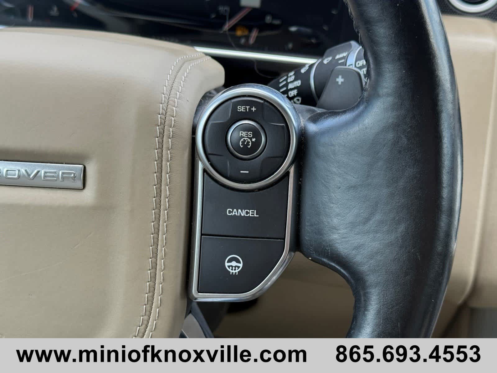 Used 2016 Land Rover Range Rover Supercharged AWD/4WD image 48