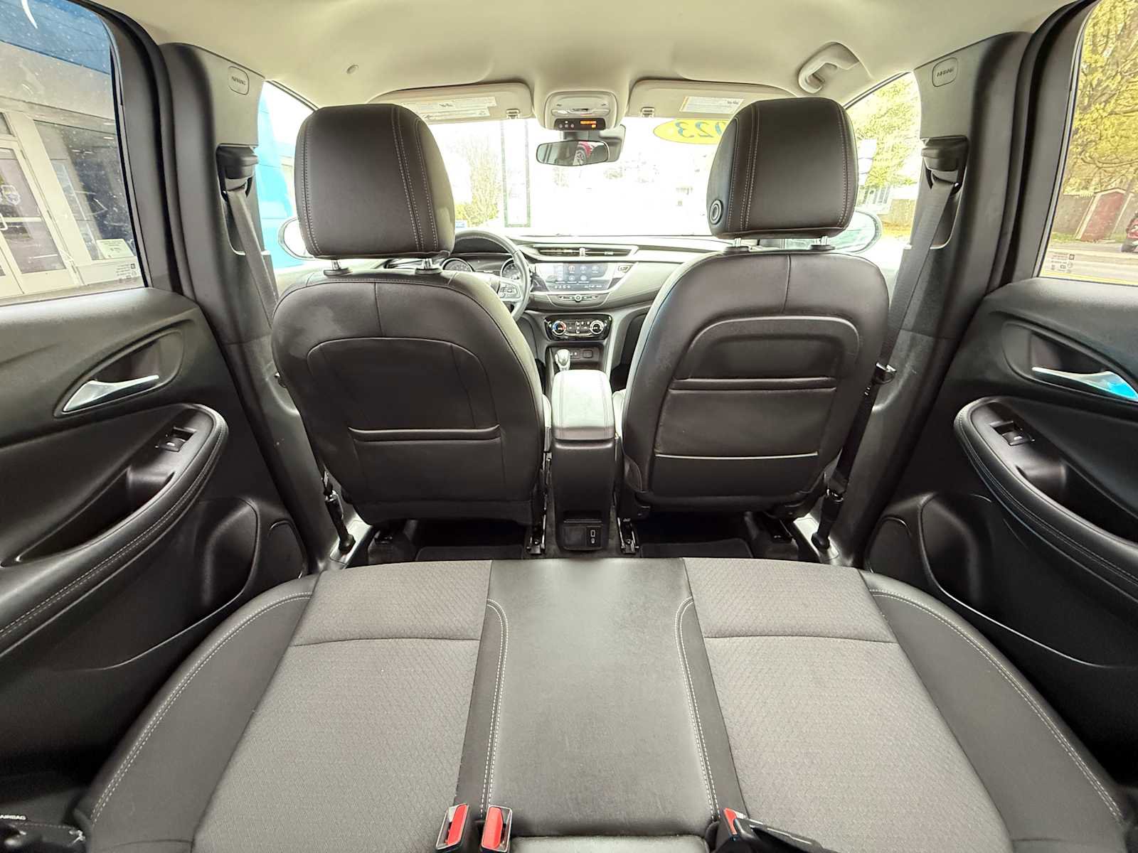 Used 2023 Buick Encore GX Preferred image 29