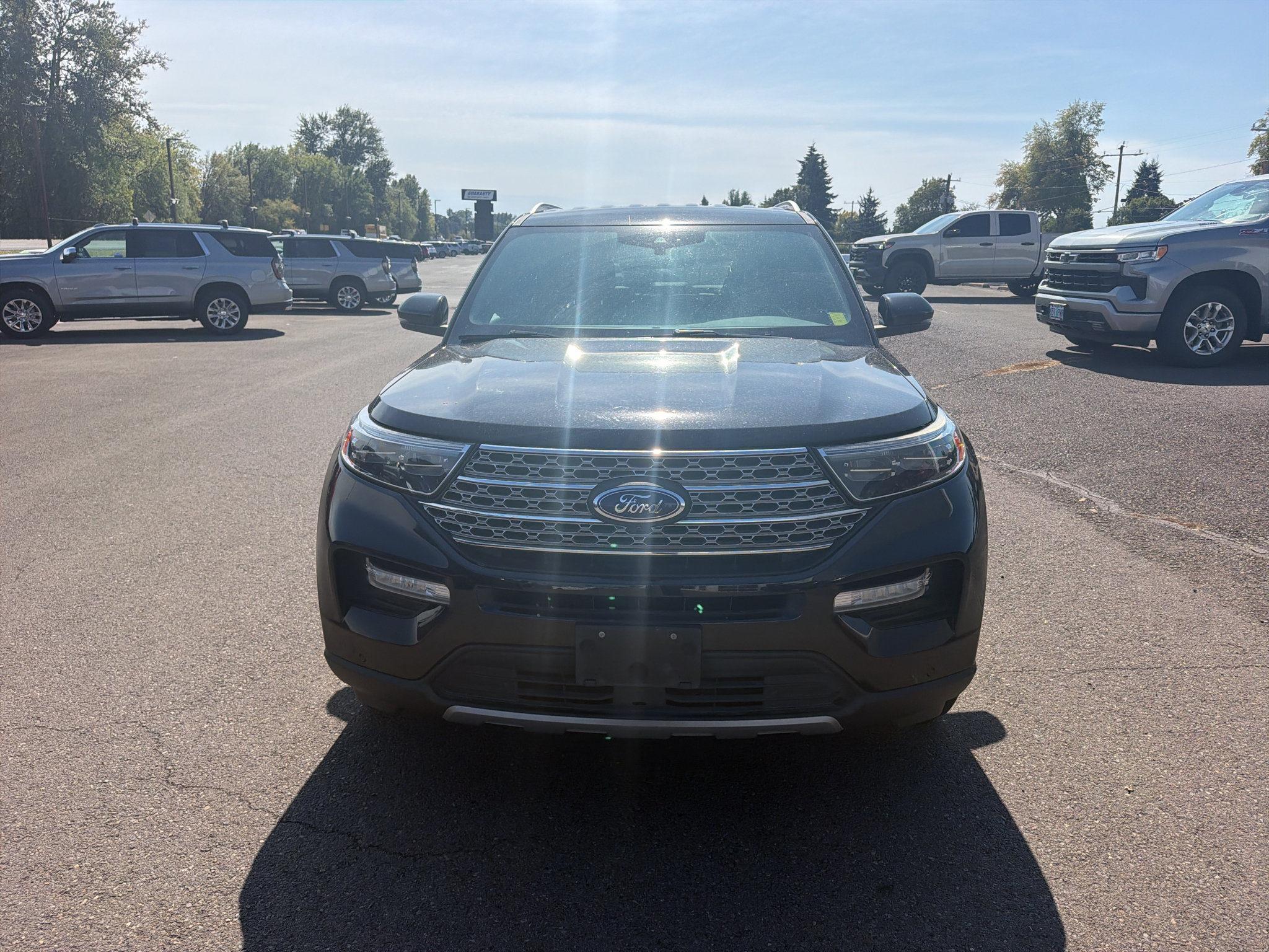 Used 2020 Ford Explorer Limited AWD/4WD image 4