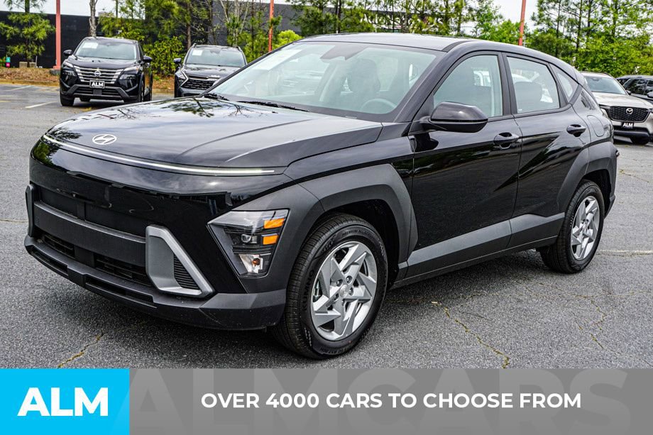 Used 2026 Hyundai Kona SE FWD image 3