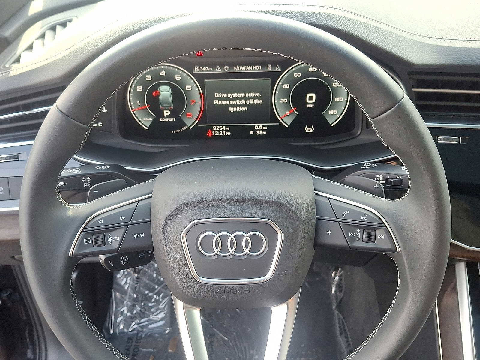 Certified 2025 Audi Q7 3.0T Premium w/ Convenience Package image 16