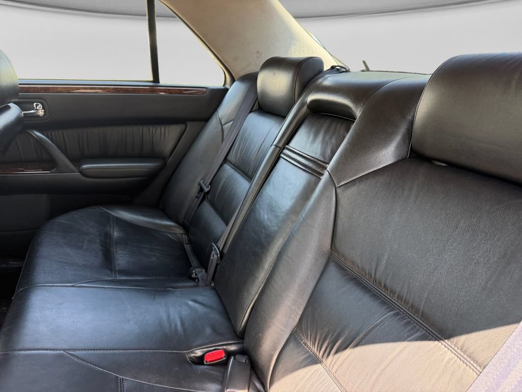 Used 2000 INFINITI Q45 RWD image 30