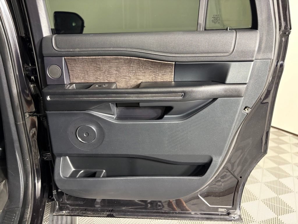 Used 2021 Ford Expedition Max Limited RWD image 54