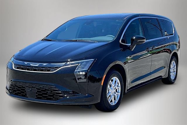 New 2027 Chrysler Pacifica Select FWD image 3