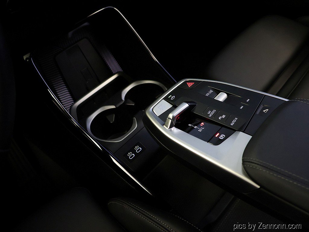 Certified 2025 BMW X1 xDrive28i image 24