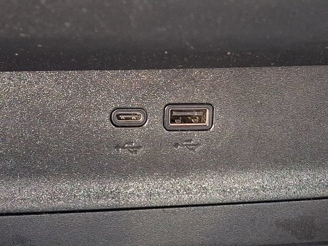 Used 2026 Chevrolet Equinox LT FWD image 25