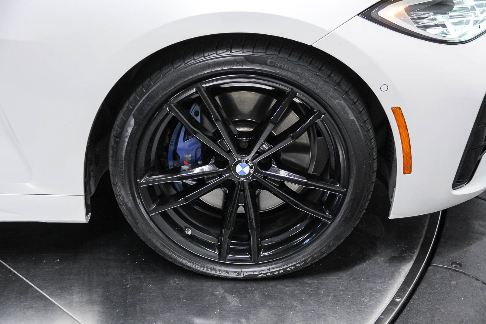 Used 2021 BMW 440i xDrive Coupe w/ Premium Package image 9