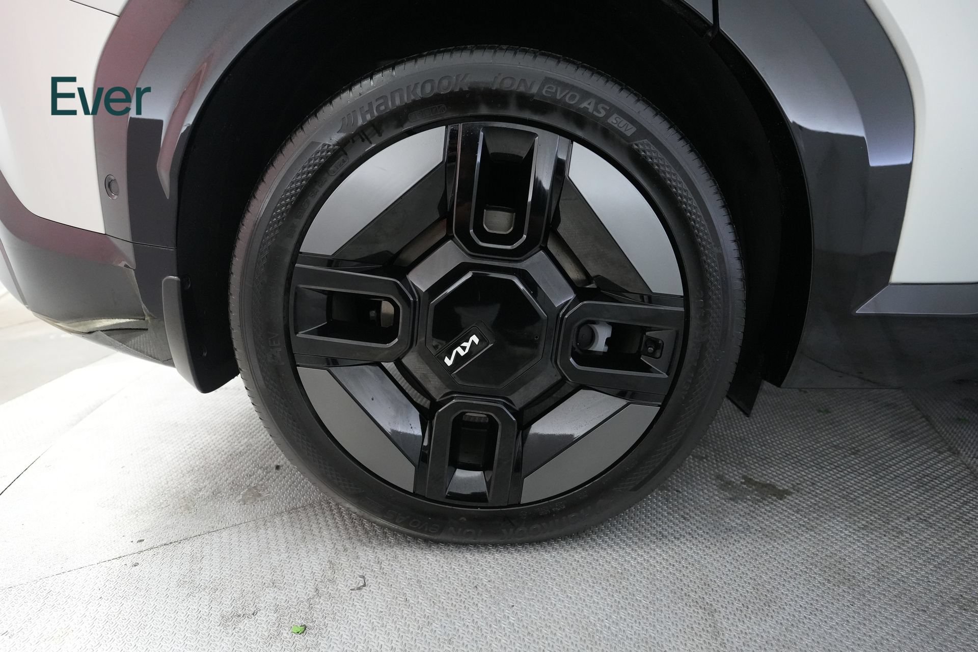 Used 2024 Kia EV9 GT-Line AWD/4WD image 21