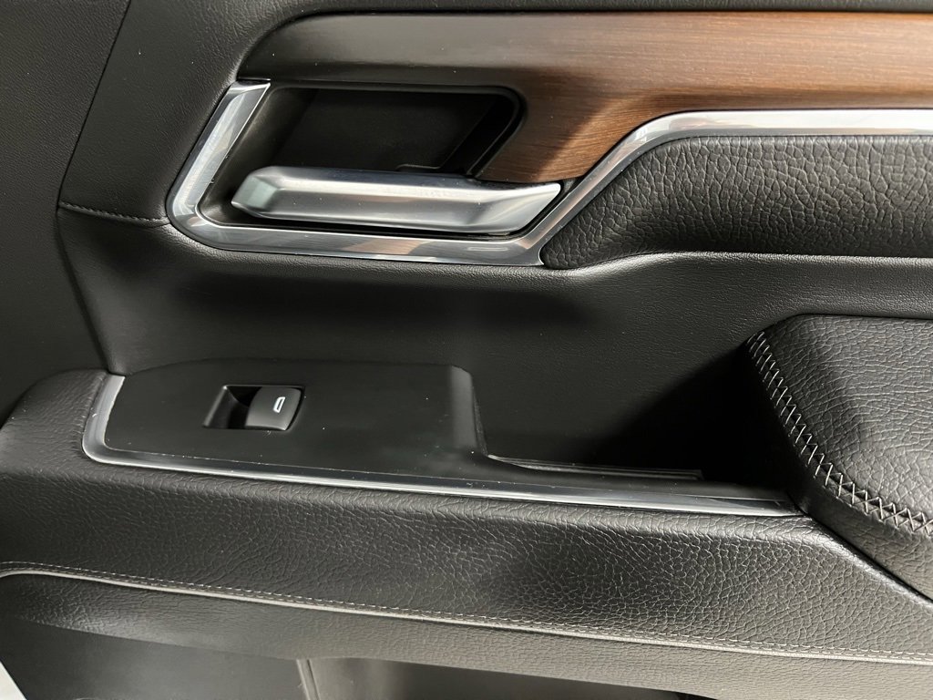 Used 2024 GMC Sierra 3500 Denali image 51