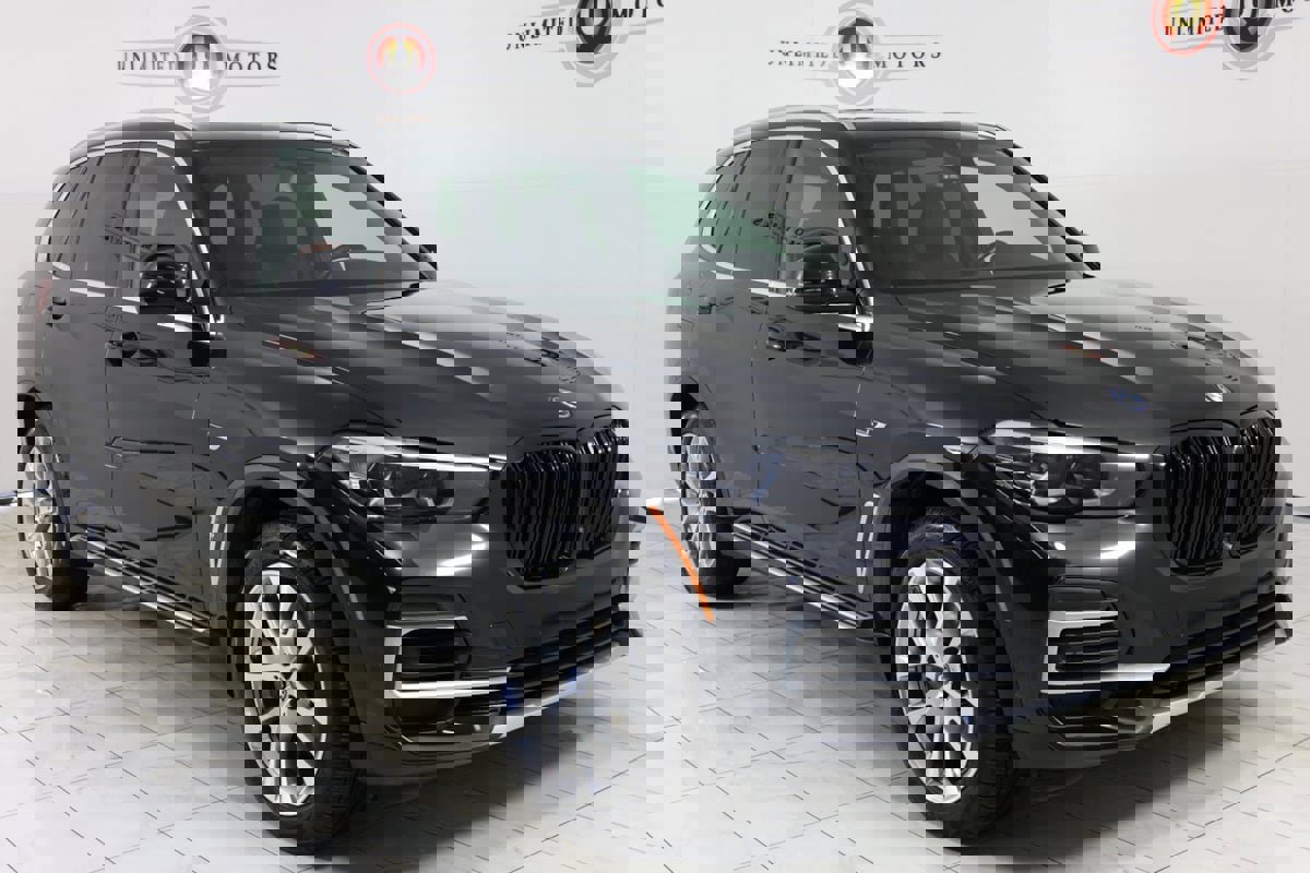 Used 2022 BMW X5 xDrive45e w/ Climate Comfort Package image 39