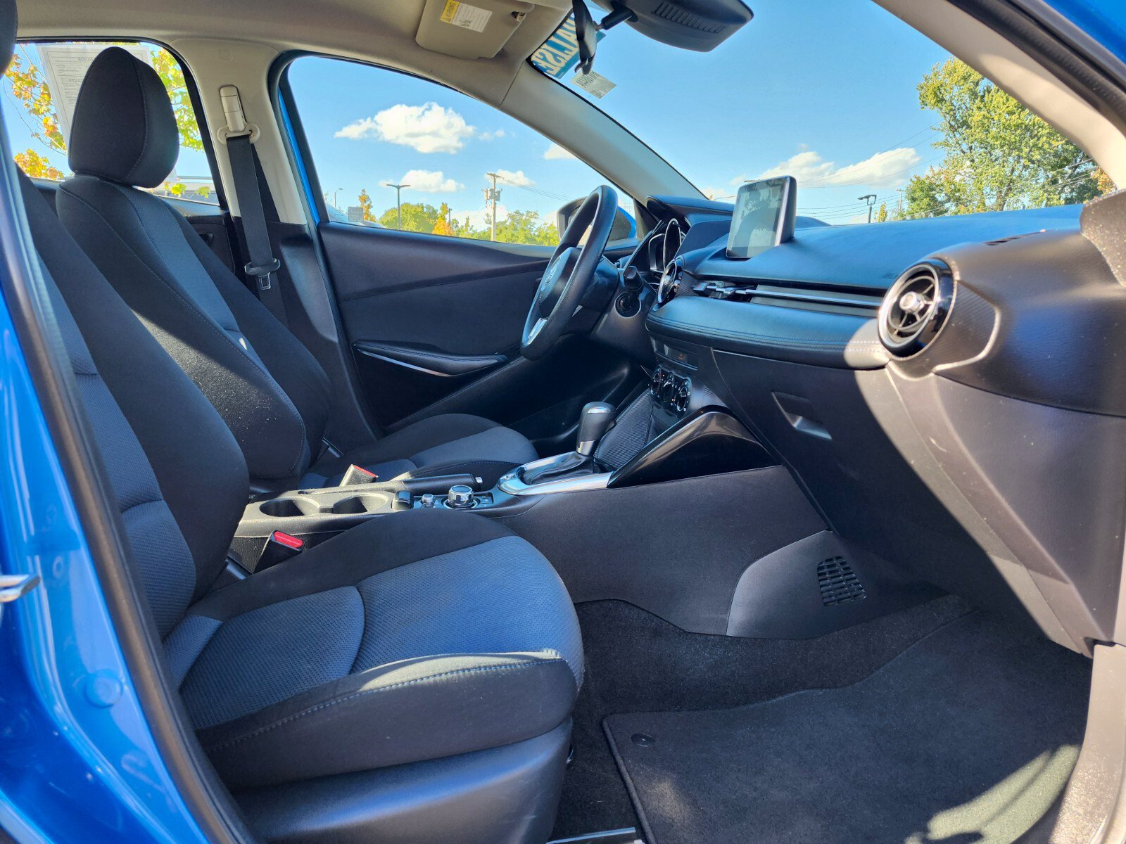 Used 2016 Scion iA FWD image 10