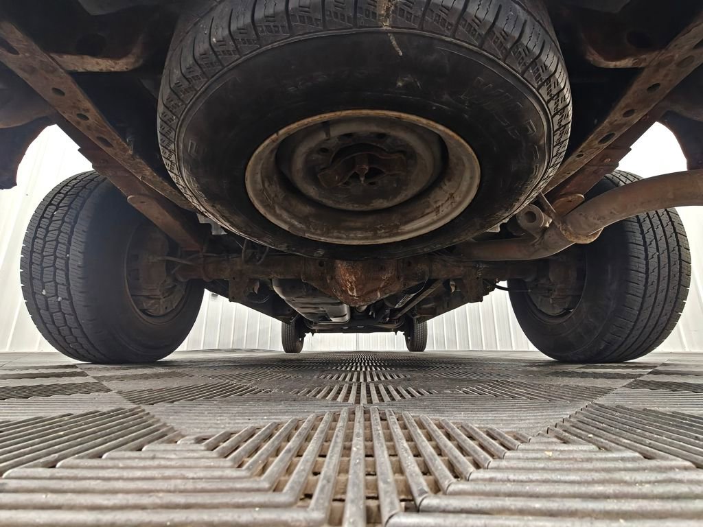 Used 2011 Ford E-150 and Econoline 150 w/ PWR Group RWD image 36