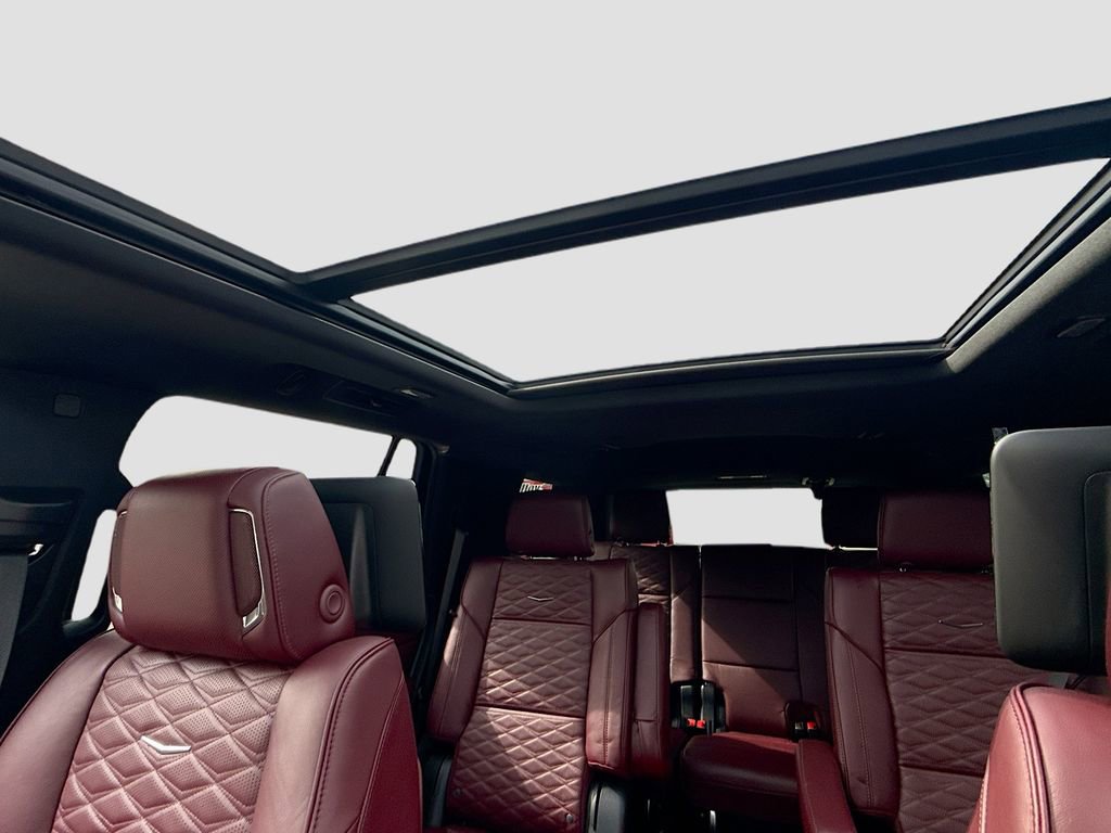 New 2025 Cadillac Escalade Premium Luxury w/ Touring Package image 23