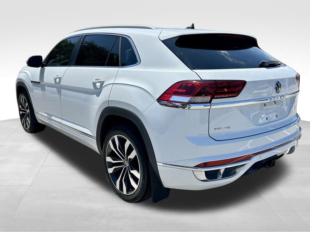 Used 2021 Volkswagen Atlas Cross Sport SEL R-Line FWD image 8