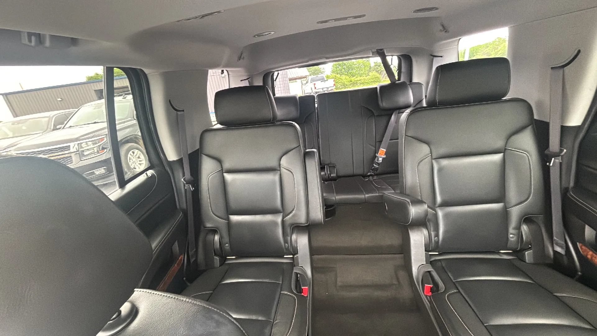 Used 2017 Chevrolet Tahoe Premier RWD image 36