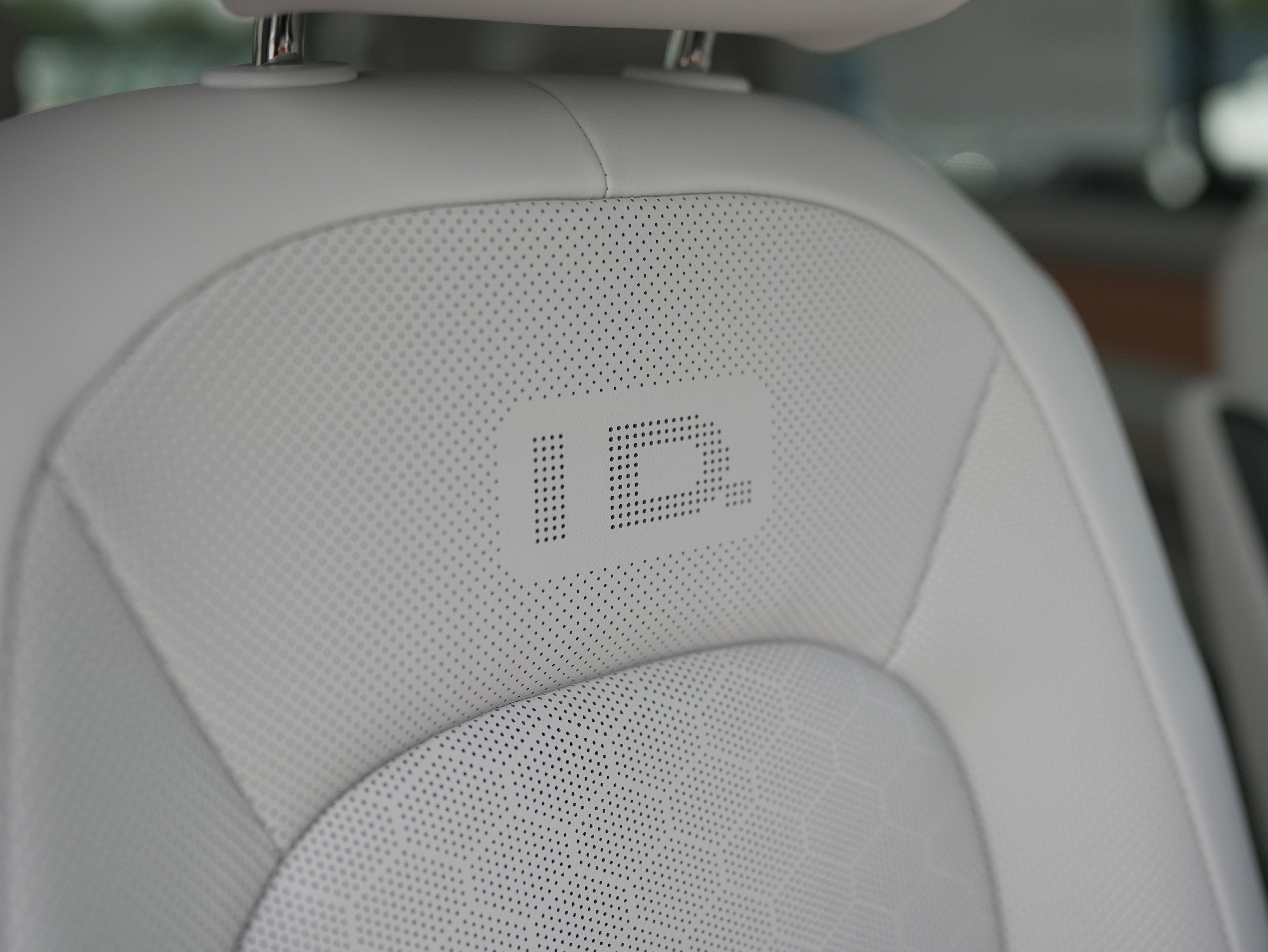 New 2025 Volkswagen ID. Buzz 1st Edition image 23