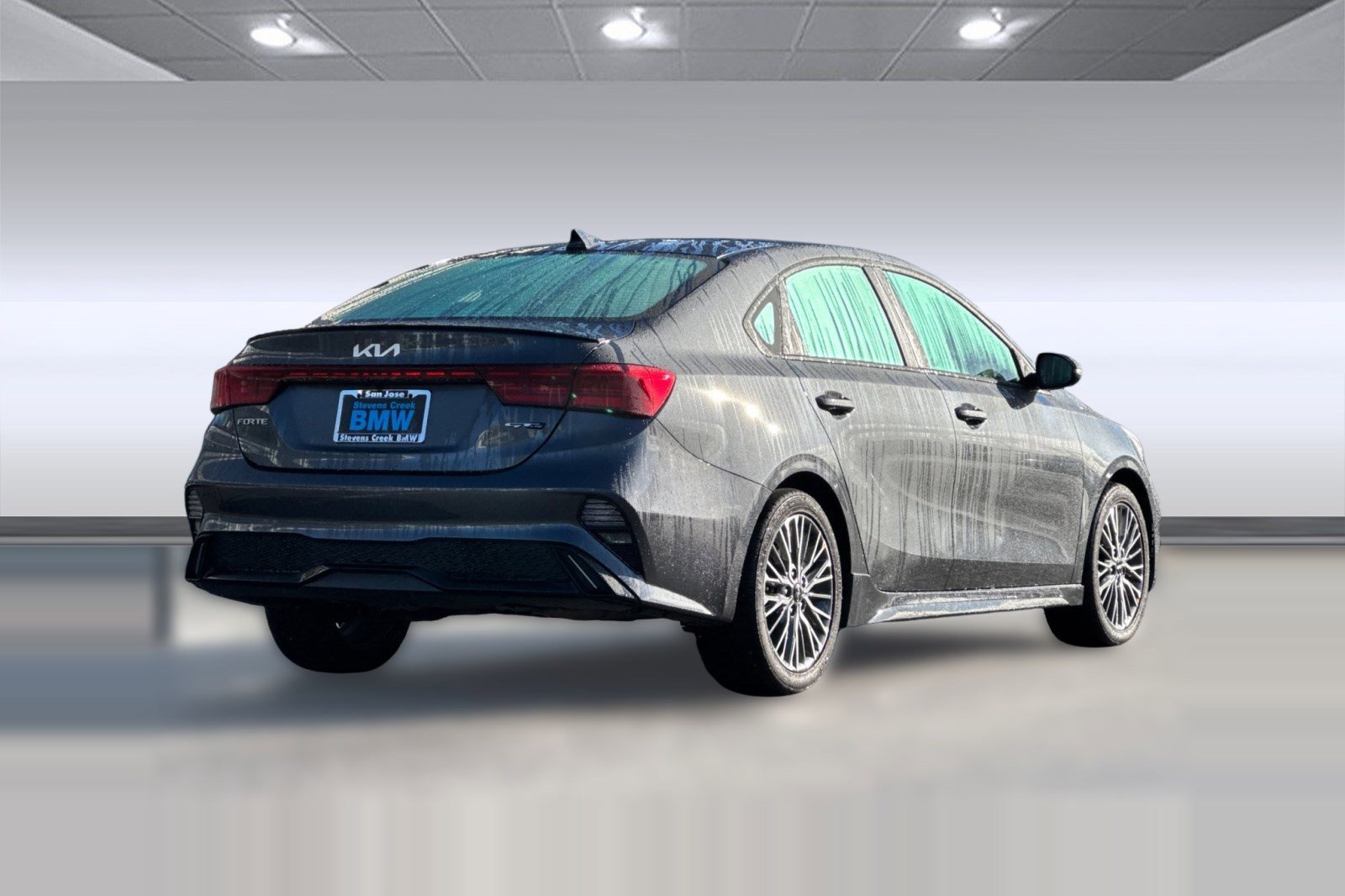 Used 2022 Kia Forte GT-Line w/ GT-Line Premium Package image 9