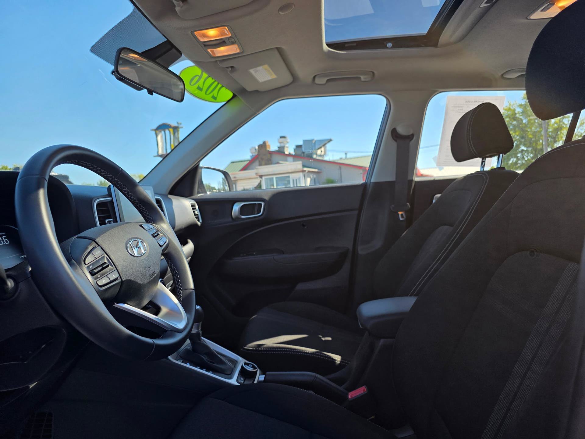 Used 2026 Hyundai Venue SEL FWD image 16