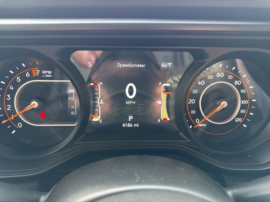 Certified 2025 Jeep Gladiator Mojave image 7