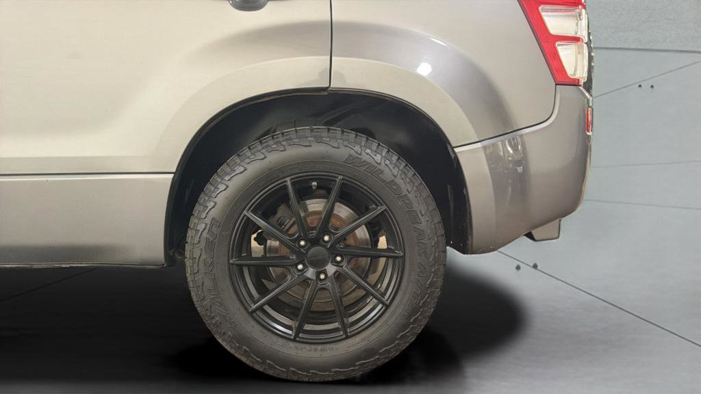 Used 2010 Suzuki Grand Vitara Premium image 37