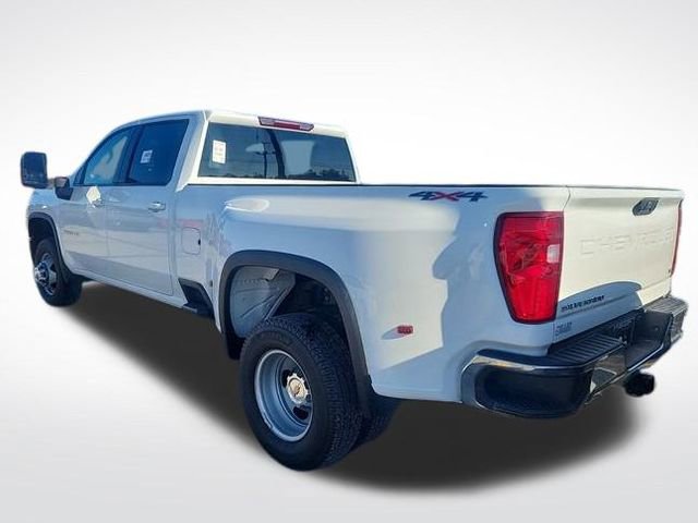 Used 2024 Chevrolet Silverado 3500 LT image 6