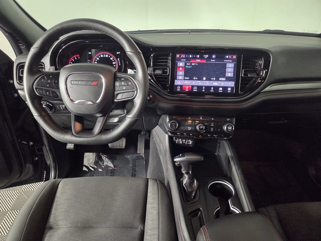 Used 2025 Dodge Durango GT w/ Blacktop Package AWD/4WD image 24
