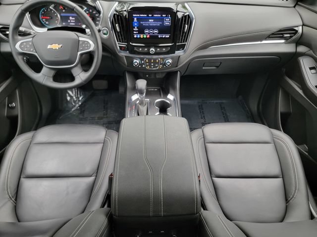 Used 2023 Chevrolet Traverse LT w/ LPO, Floor Liner Package FWD image 27