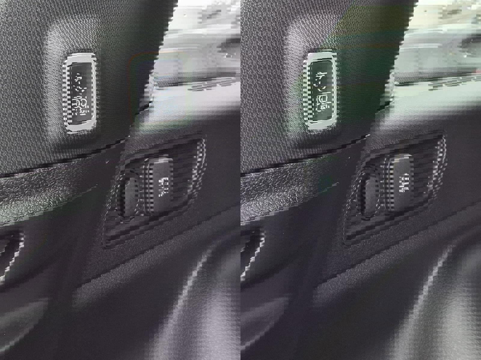 Used 2025 Jeep Grand Cherokee Limited image 20