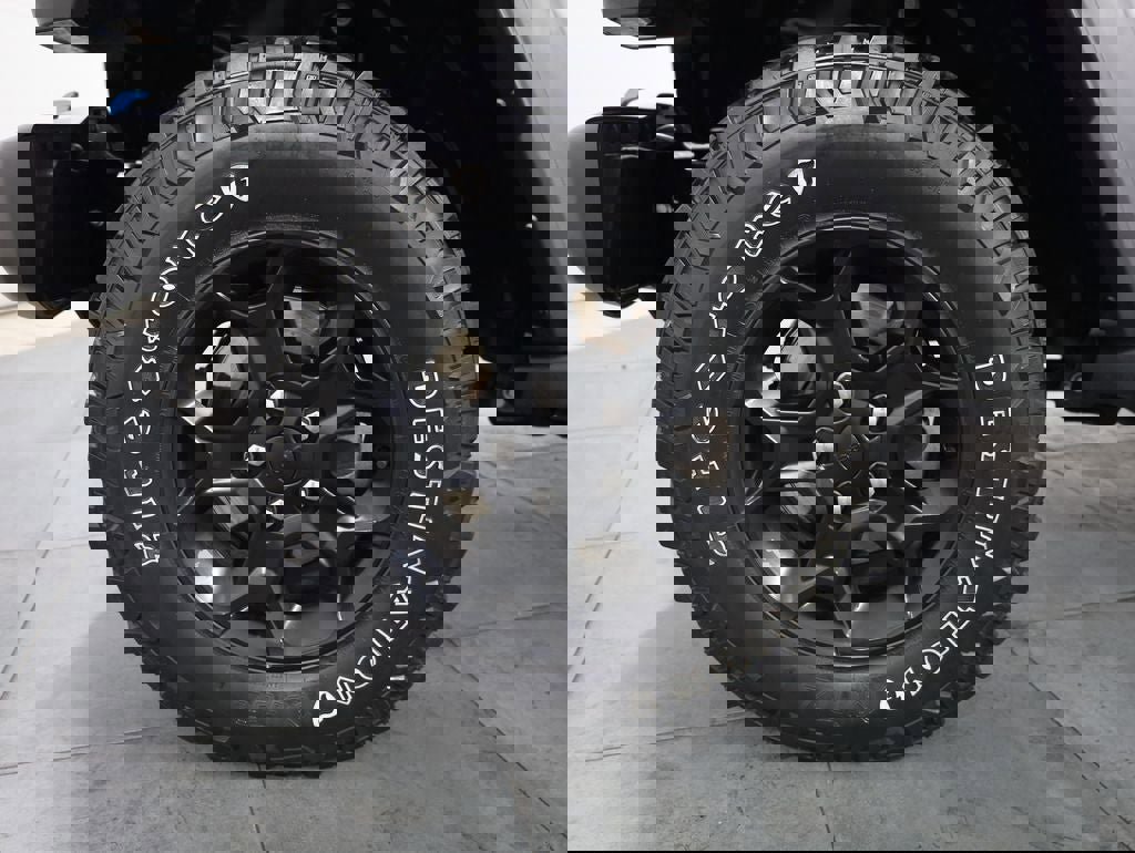 Used 2023 Jeep Wrangler Willys 4xe image 35