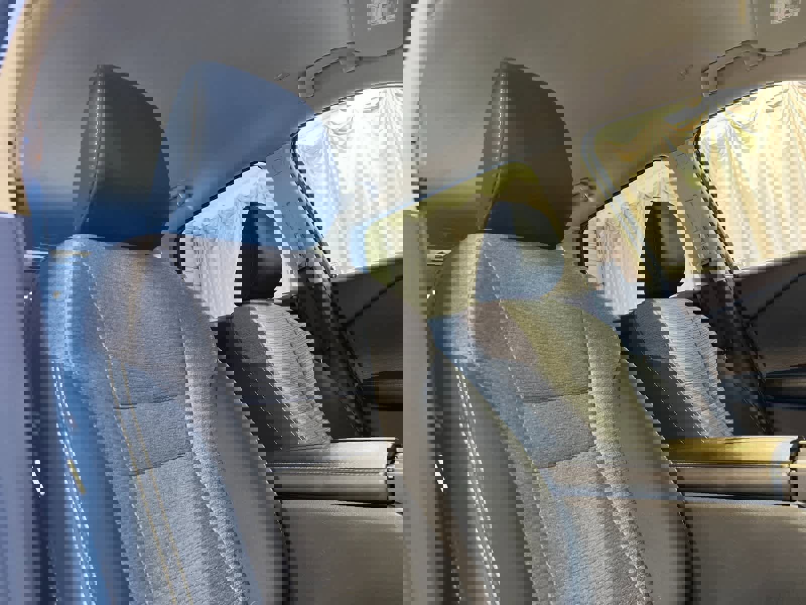 Used 2023 Nissan Rogue SV image 17