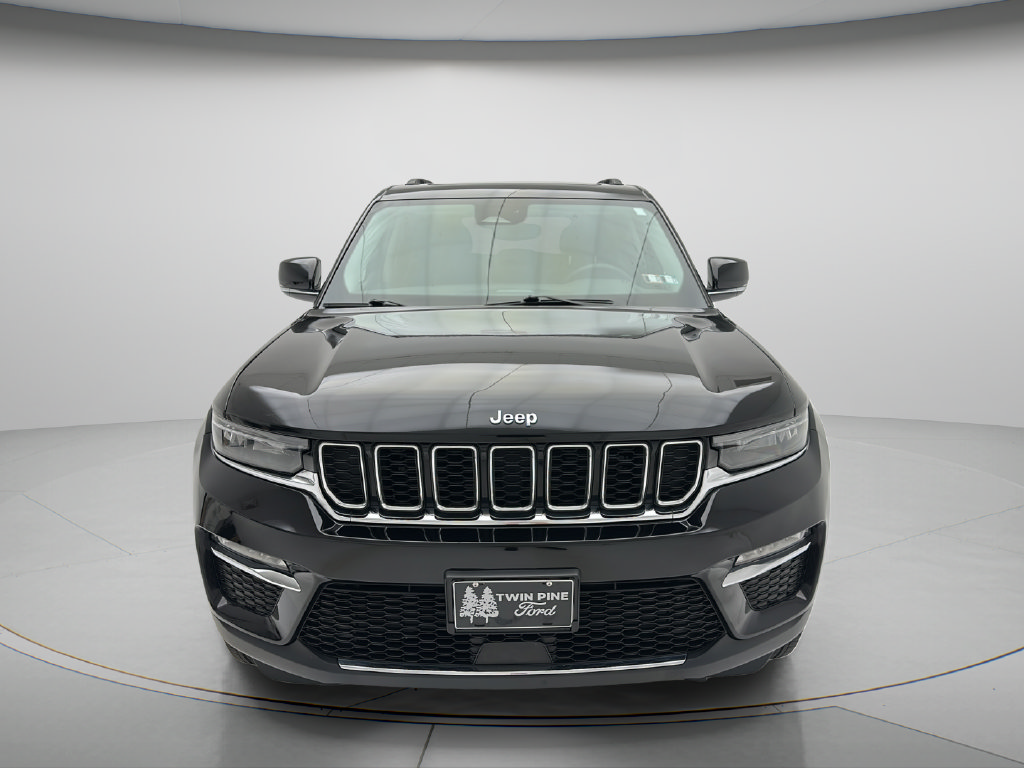 Used 2023 Jeep Grand Cherokee 4WD 4xe image 2