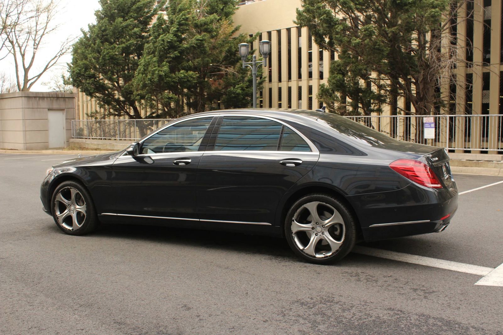 Used 2015 Mercedes-Benz S 550 Sedan image 9