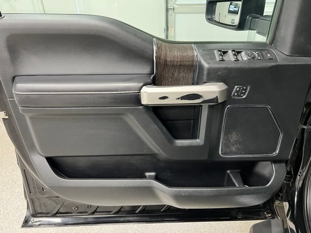 Used 2020 Ford F350 Lariat w/ Lariat Ultimate Package AWD/4WD image 22
